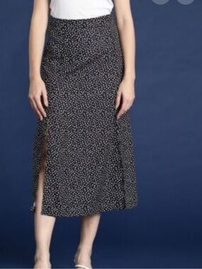 *FLORAL* Patterned Women's Summer Skirt
